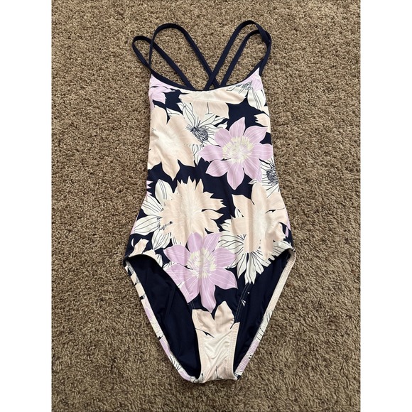 Carve Designs Other - CARVE Designs Womens Beacon One Piece, Bolinas, Small Beach Resort